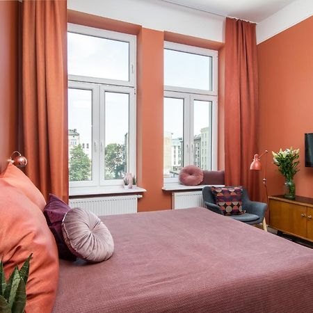 Barbacan Suites - Old Town Apartments - By Upstairs Cracóvia Exterior foto